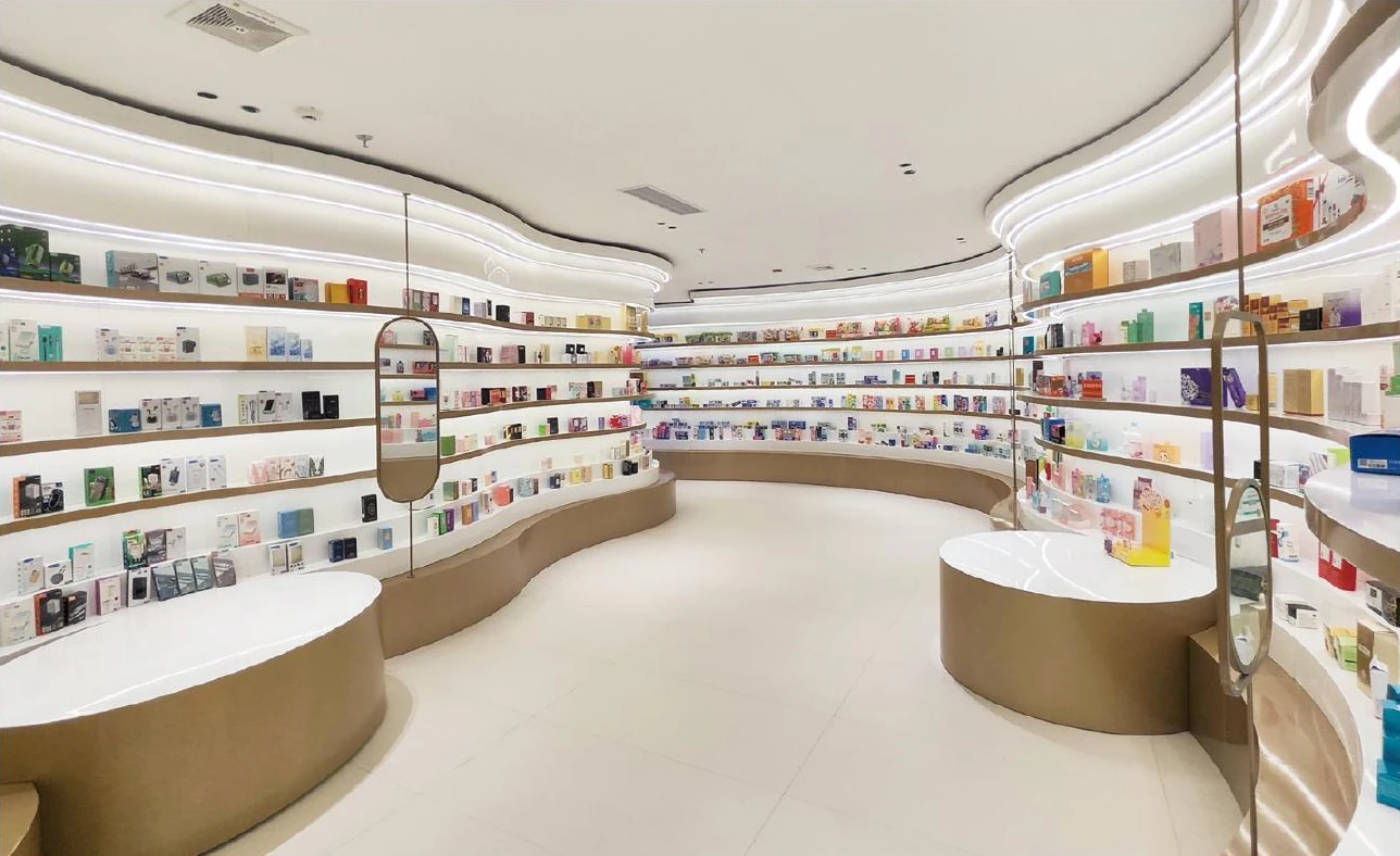Fuchen showroom with curved display counters and walls of product samples